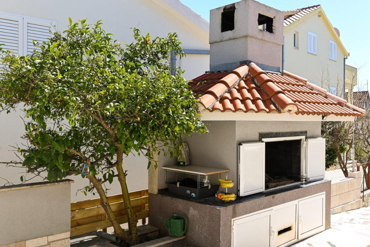 Apartmani Cesarica Trogir Bagian luar foto