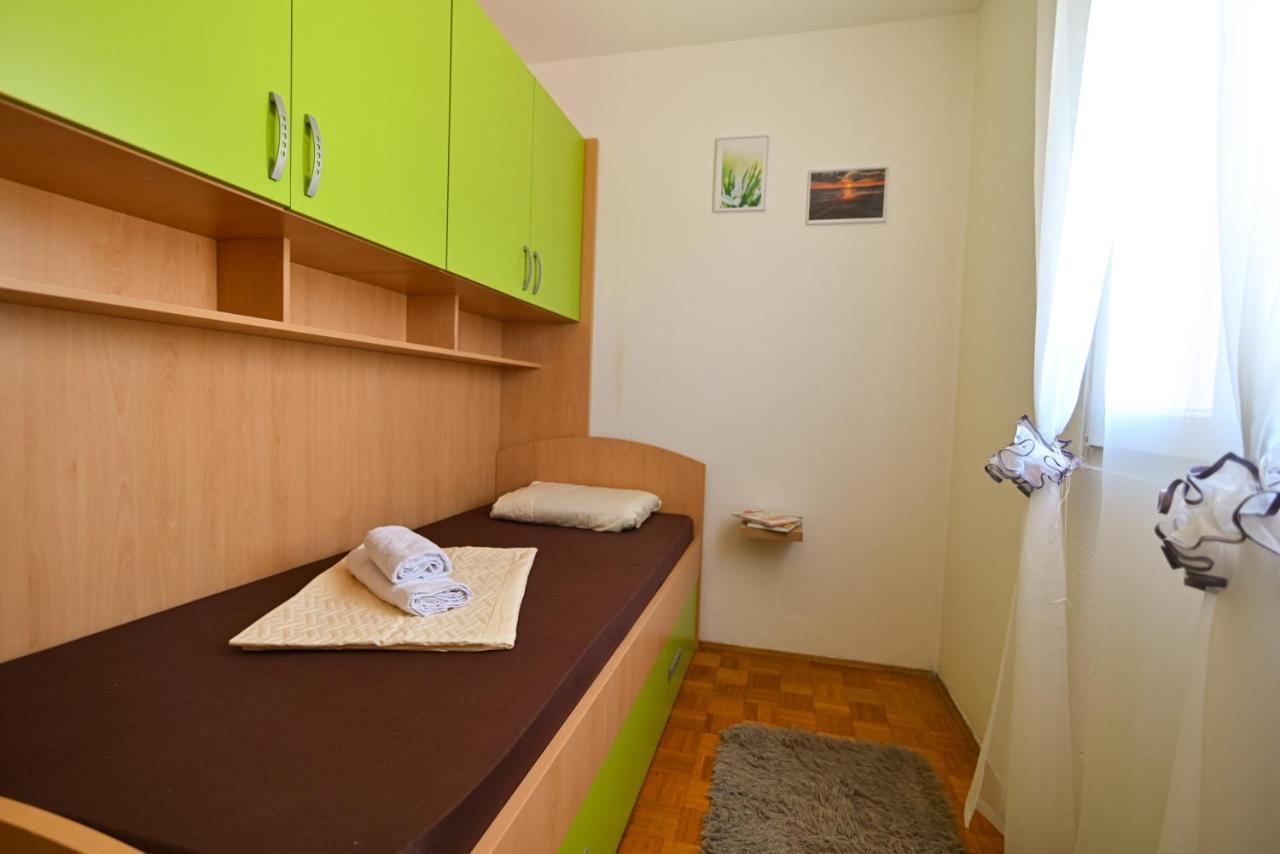 Apartmani Cesarica Trogir Bagian luar foto