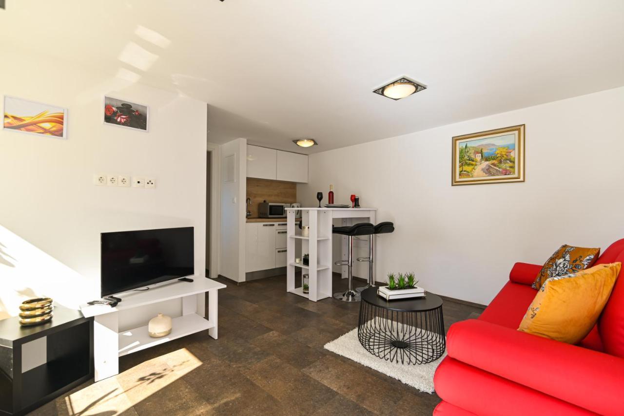 Apartmani Cesarica Trogir Bagian luar foto