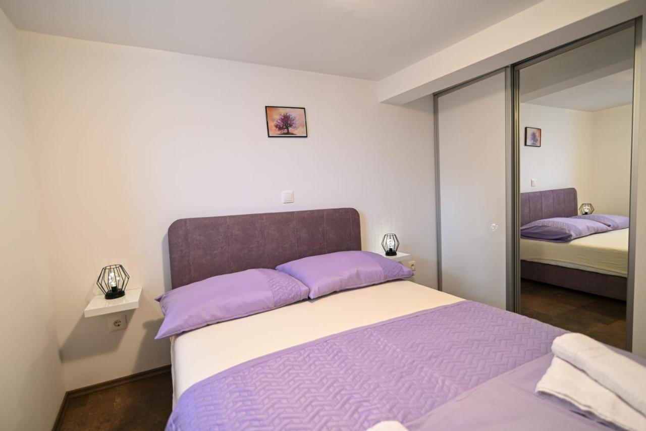 Apartmani Cesarica Trogir Bagian luar foto