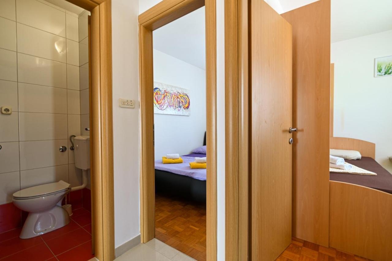 Apartmani Cesarica Trogir Bagian luar foto